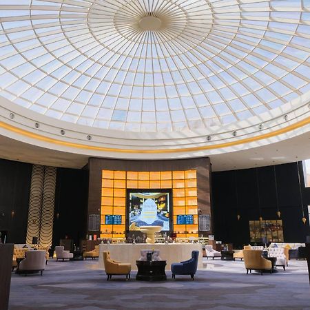 Voco - Riyadh, An Ihg Hotel - فندق فوكو الرياض, احدى فنادق مجموعة إنتركونتيننتال Riade Exterior foto The lobby