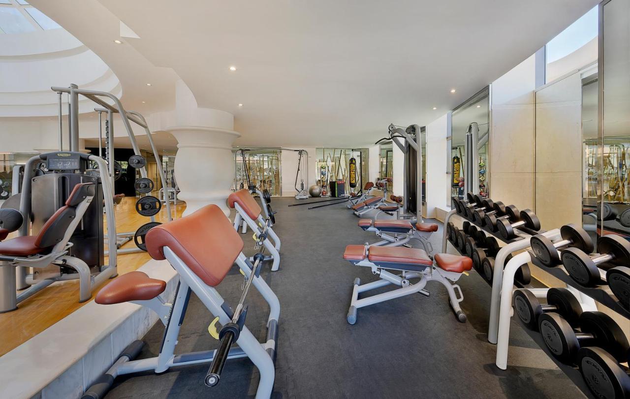 Voco - Riyadh, An Ihg Hotel - فندق فوكو الرياض, احدى فنادق مجموعة إنتركونتيننتال Riade Exterior foto The gym at the hotel