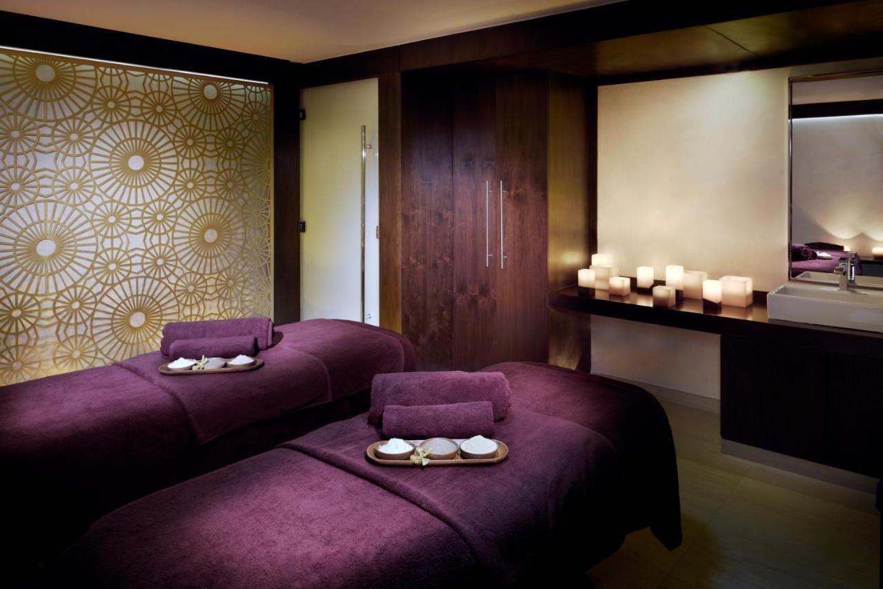 Voco - Riyadh, An Ihg Hotel - فندق فوكو الرياض, احدى فنادق مجموعة إنتركونتيننتال Riade Exterior foto The spa at The Dorchester